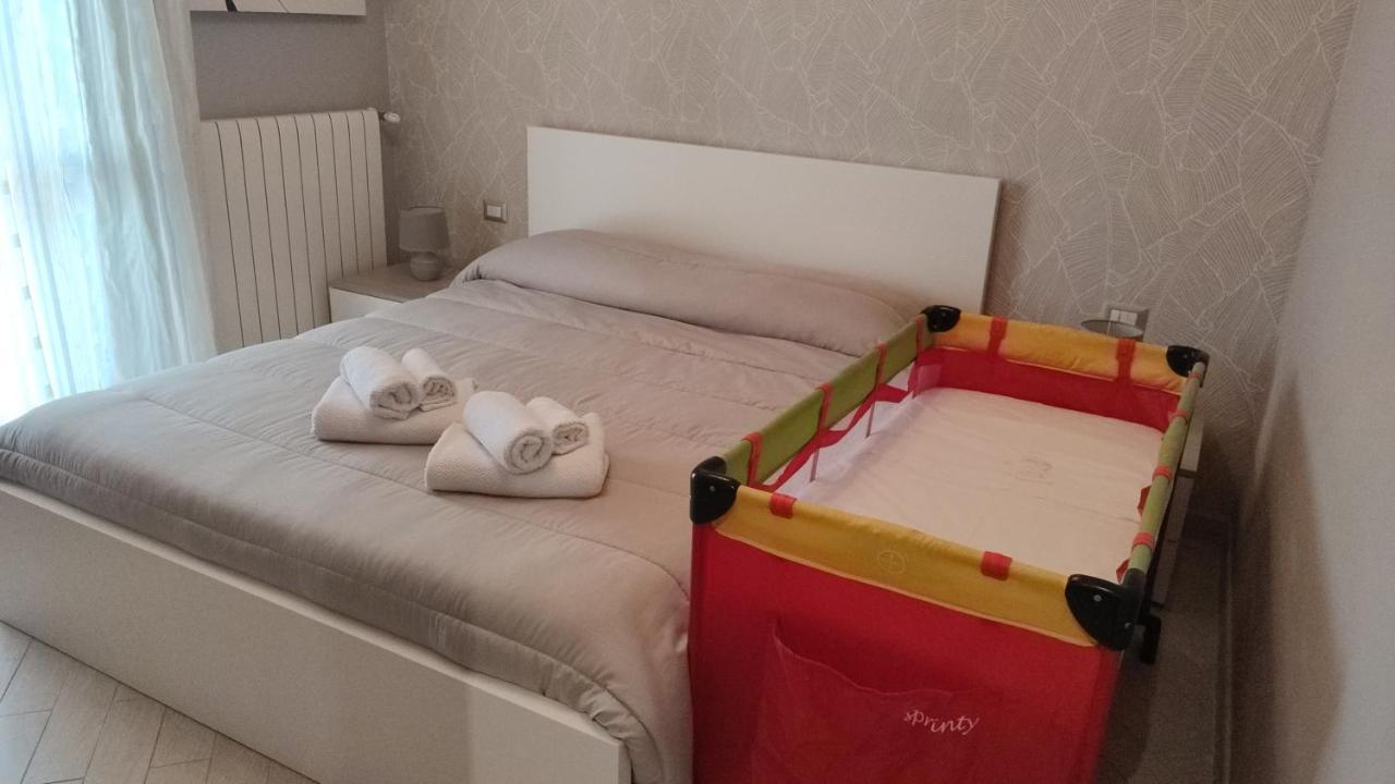 Casa Twins Lejlighed Bari Eksteriør billede
